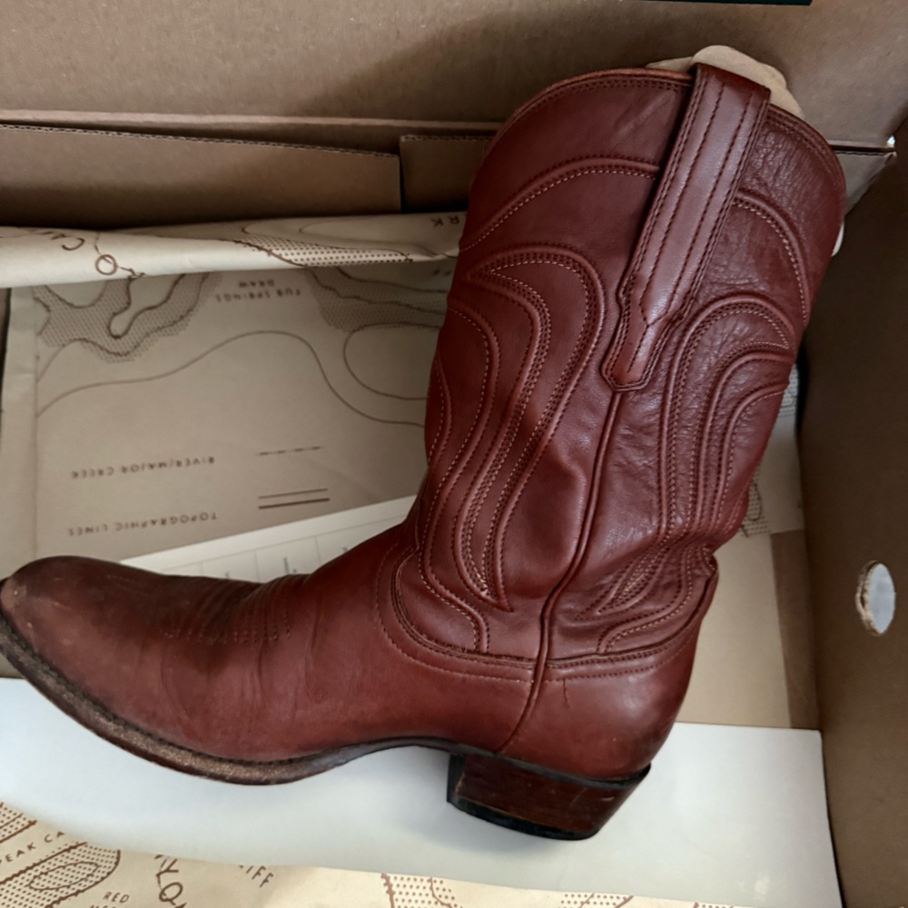 Tecovas The Cartwright Men’s Bourbon Calfskin Western Boots, Size 8.5D - Picture 2 of 9